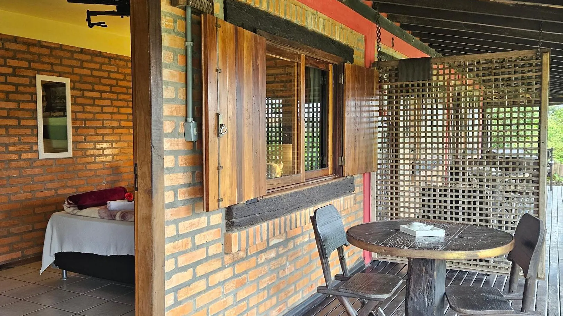 堡萨达美劳酒店 普腊亚罗萨